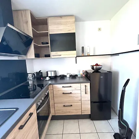 George 2 Zi-appartement *