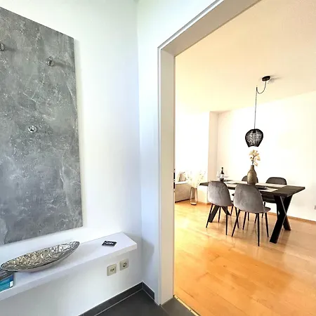 Apartment George 2 Zi-appartement *
